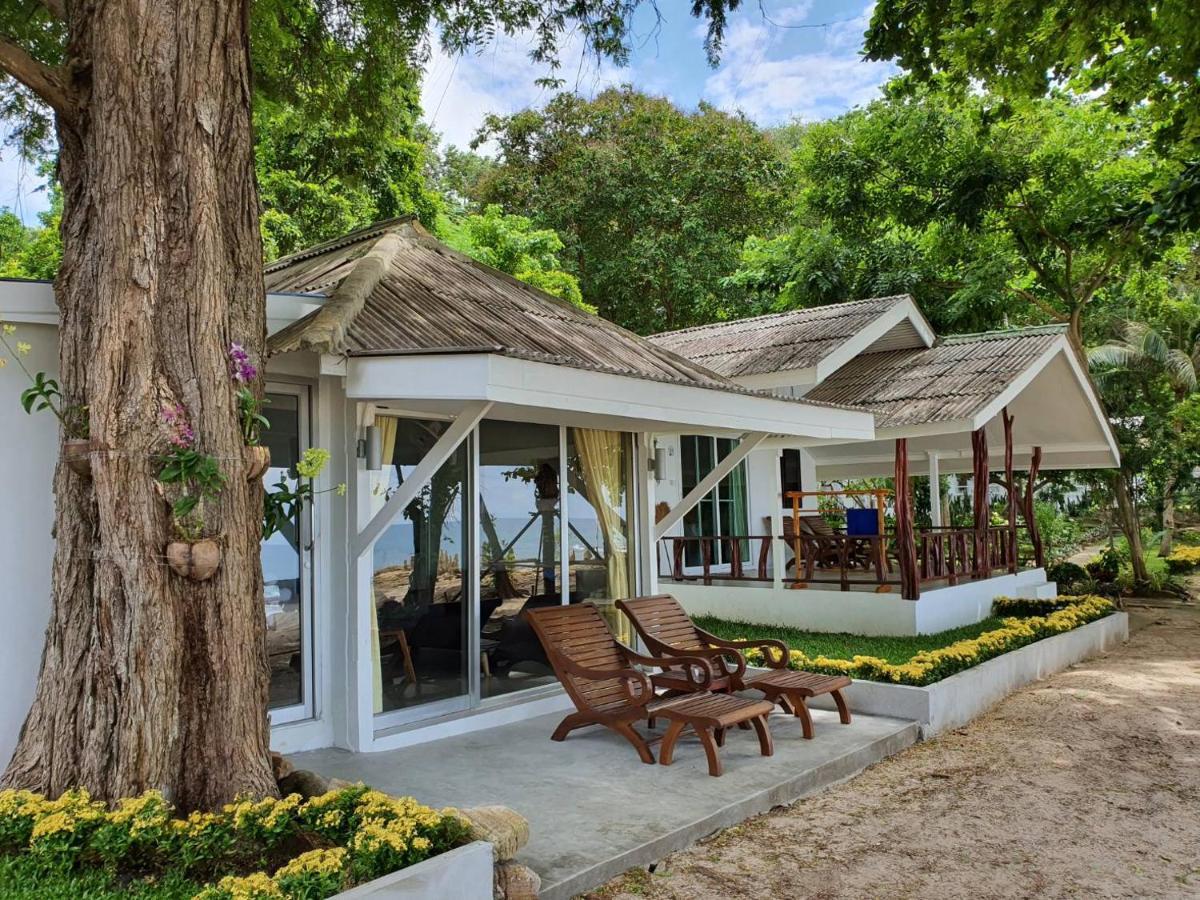 Blue Bay Bungalow Koh Samet Exterior photo